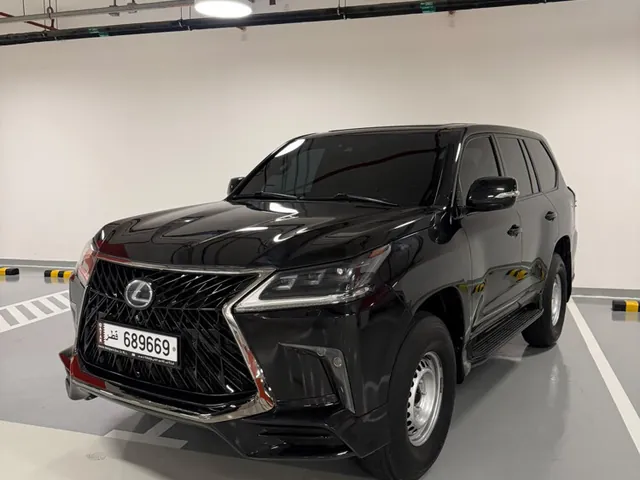Photo of 2016 Lexus LX 600