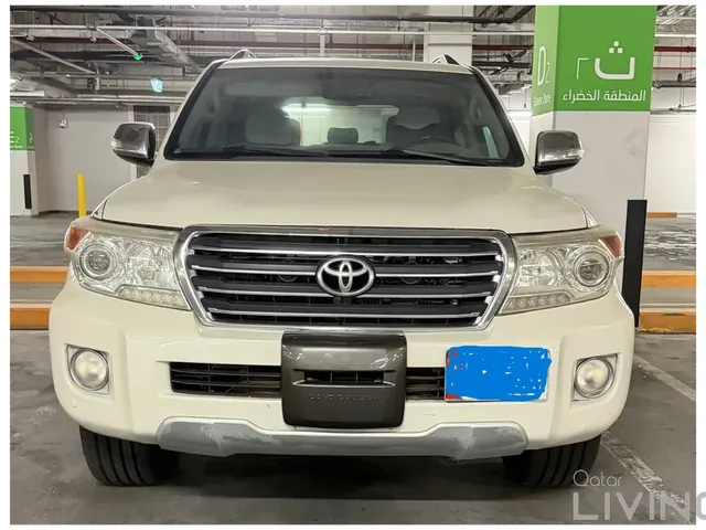Photo of 2014 Toyota Land Cruiser GXR