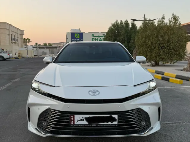 صورة 2025 تويوتا كامري GLi