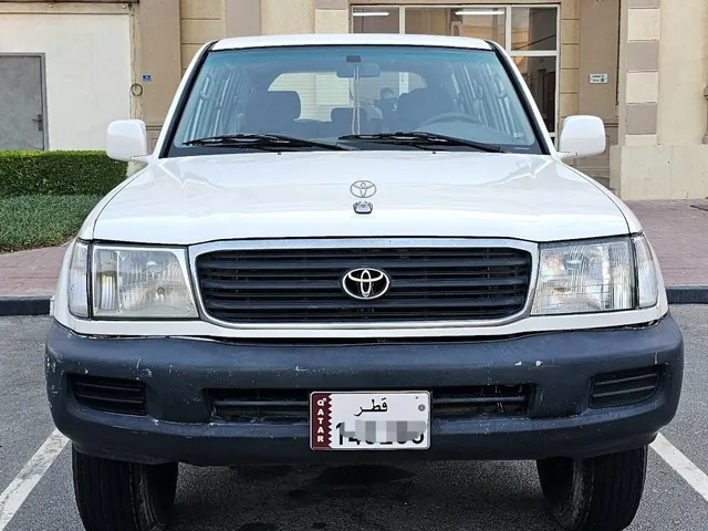 صورة 2004 تويوتا لاند كروزر GX
