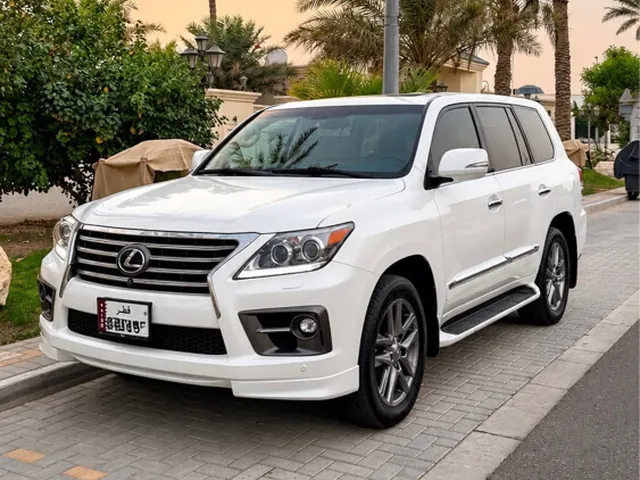 Photo of 2015 Lexus LX 570 S