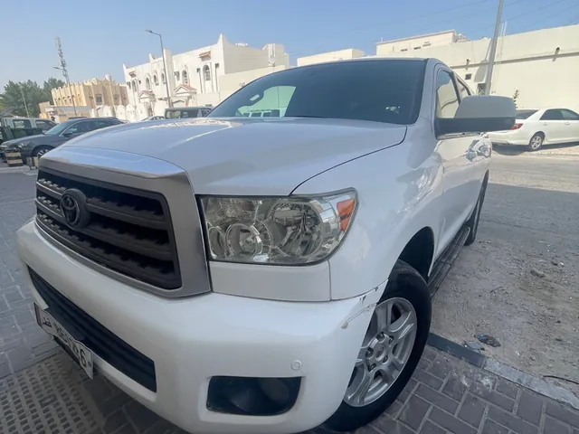 Photo of 2013 Toyota Sequoia