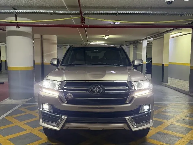 Photo of 2012 Toyota Land Cruiser GXR