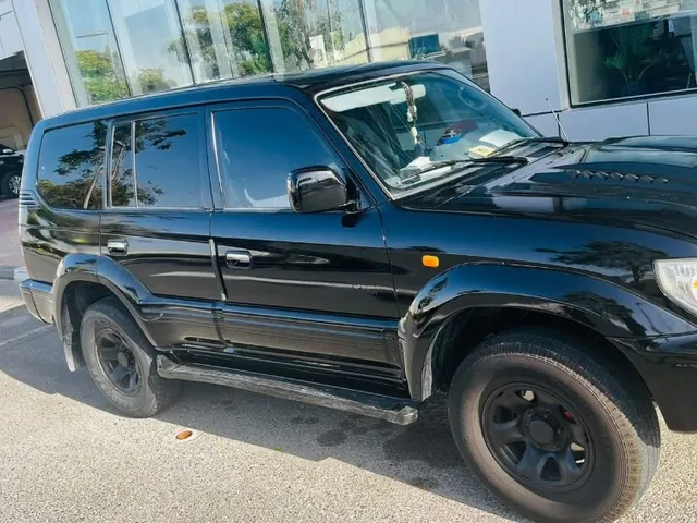 Photo of 1997 Toyota Land Cruiser GX