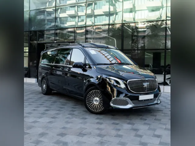 Photo of 2025 Mercedes-Benz V