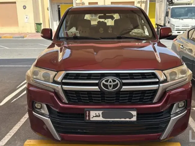 Photo of 2011 Toyota Land Cruiser G