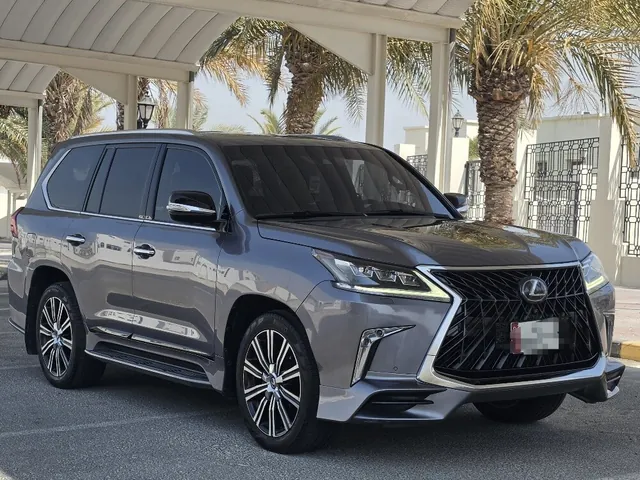 Photo of 2019 Lexus LX 570 S