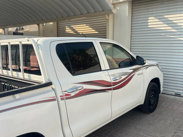 Photo of 2020 Toyota Hilux SR5