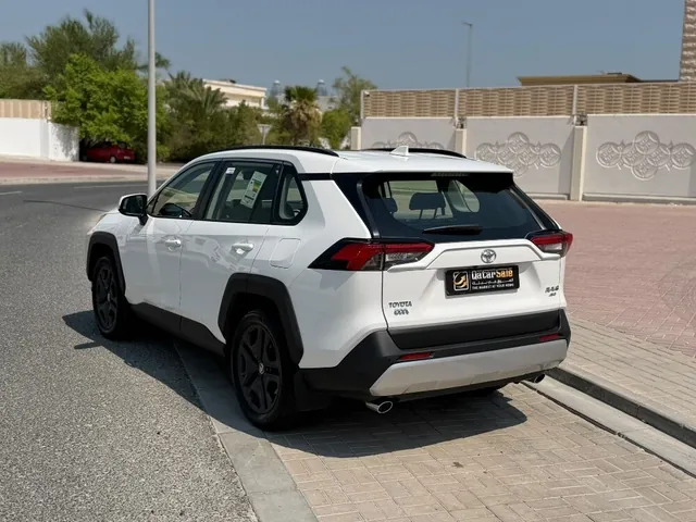 Photo of 2025 Toyota RAV4