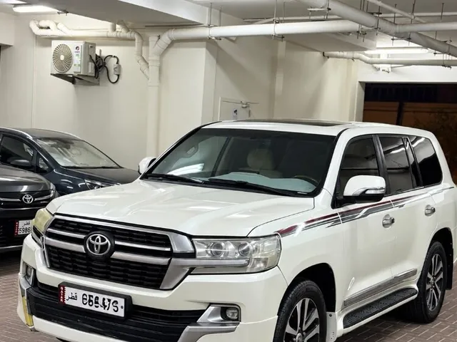 Photo of 2012 Toyota Land Cruiser GXR