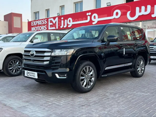 Photo of 2025 Toyota Land Cruiser GXR