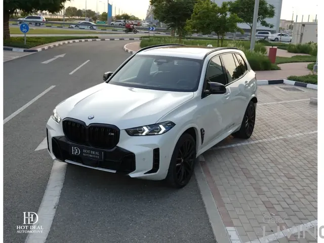 Photo of 2024 BMW X5 M60i
