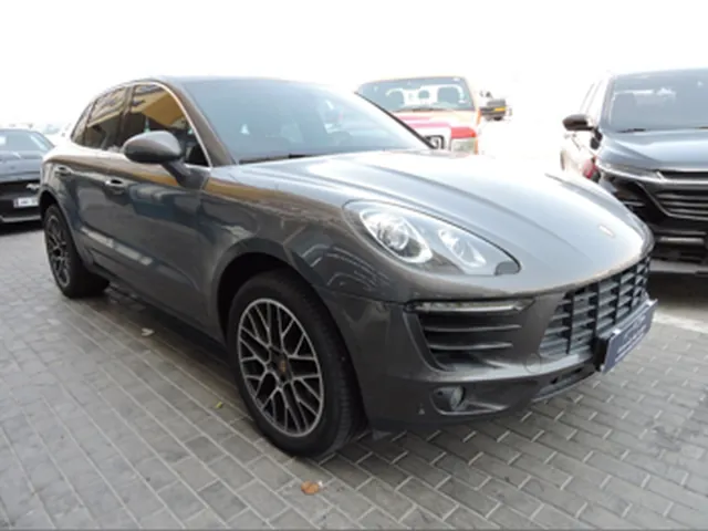 Photo of 2015 Porsche Macan S