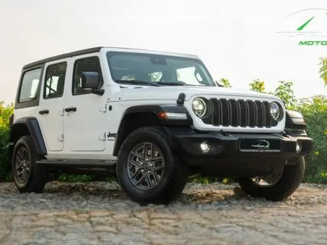 Photo of 2025 Jeep Wrangler Sport Plus