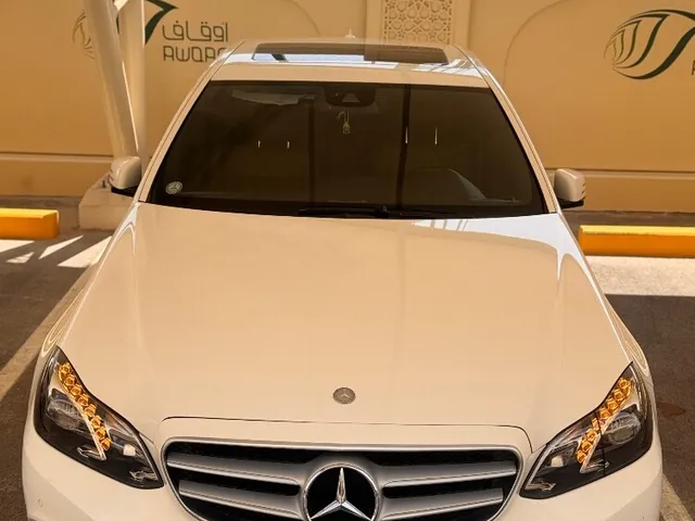 صورة 2014 مرسيدس-بنز E 200