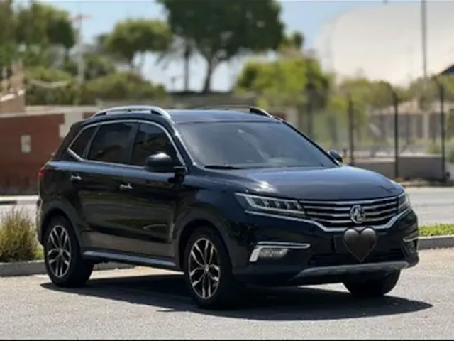صورة 2020 إم جي RX5 تيربو