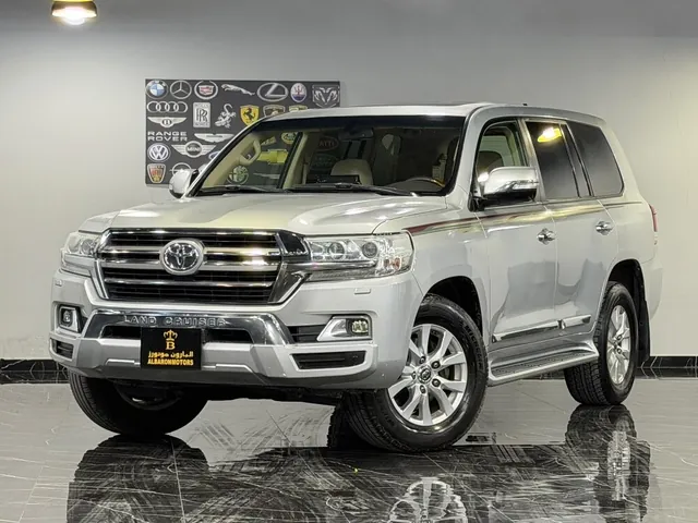 Photo of 2018 Toyota Land Cruiser GXR