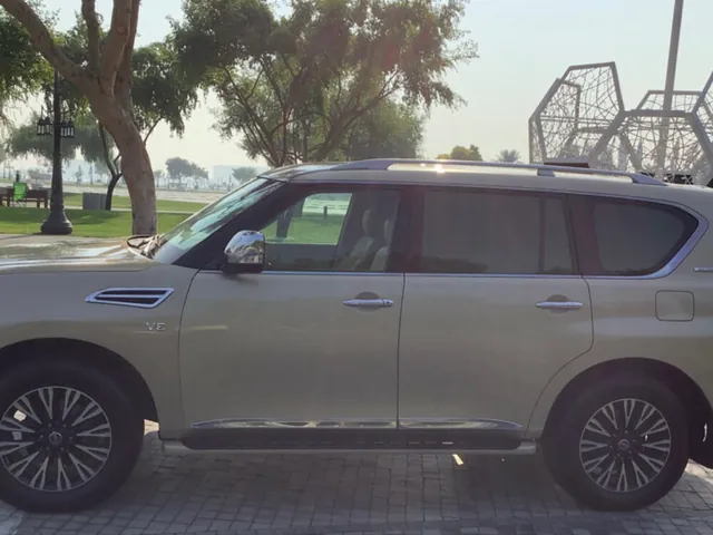 Photo of 2012 Nissan Patrol Platinum