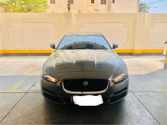 Photo of 2017 Jaguar XE