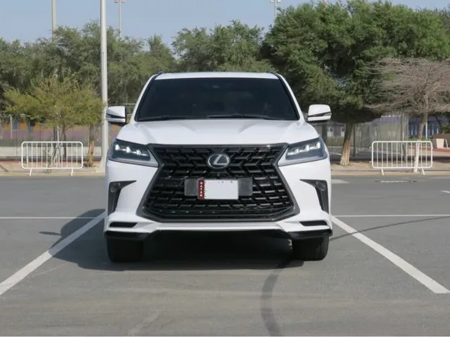Photo of 2021 Lexus LX 570 Black Edition