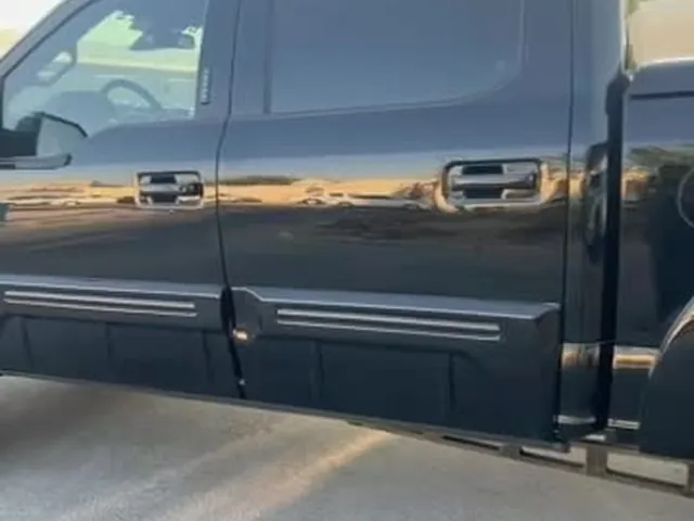 صورة 2017 فورد F-150 رابتور