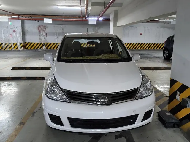Photo of 2011 Nissan Tiida