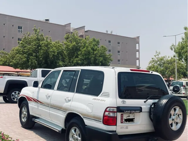 Photo of 2002 Toyota Land Cruiser GX