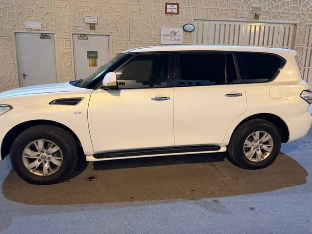 Photo of 2013 Nissan Patrol SE