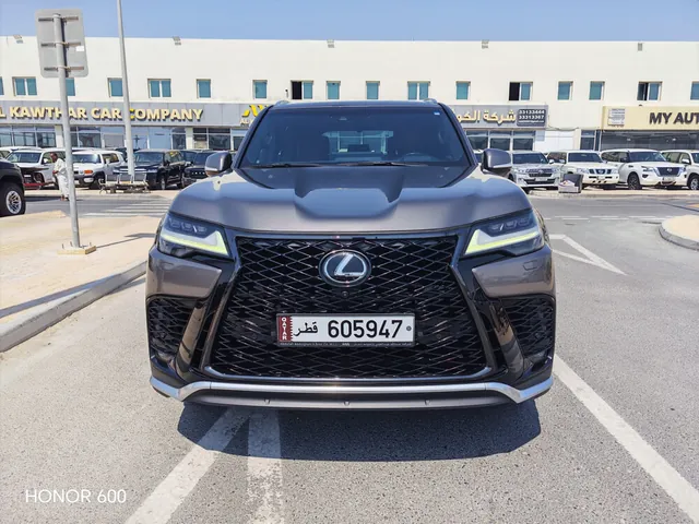 Photo of 2023 Lexus LX 600