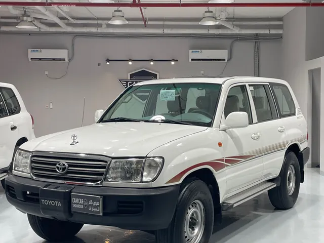 Photo of 2003 Toyota Land Cruiser GX