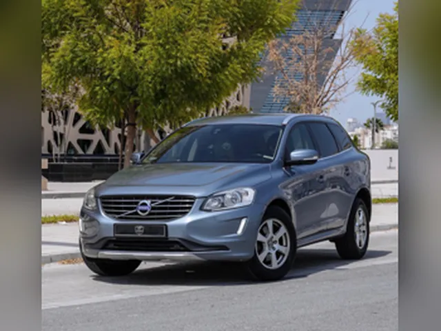 صورة 2017 فولفو XC60