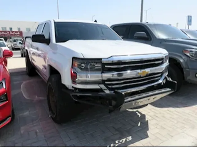 صورة 2018 شيفروليه سيلفرادو LTZ