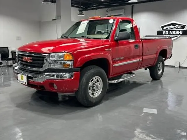 Photo of 2006 GMC Sierra 2500 HD