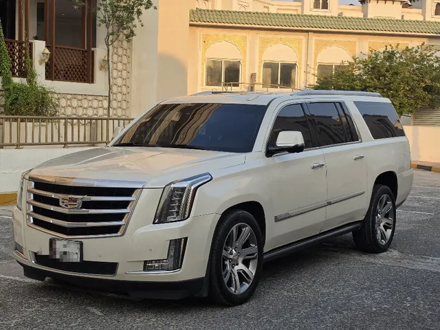 Photo of 2015 Cadillac Escalade Platinum