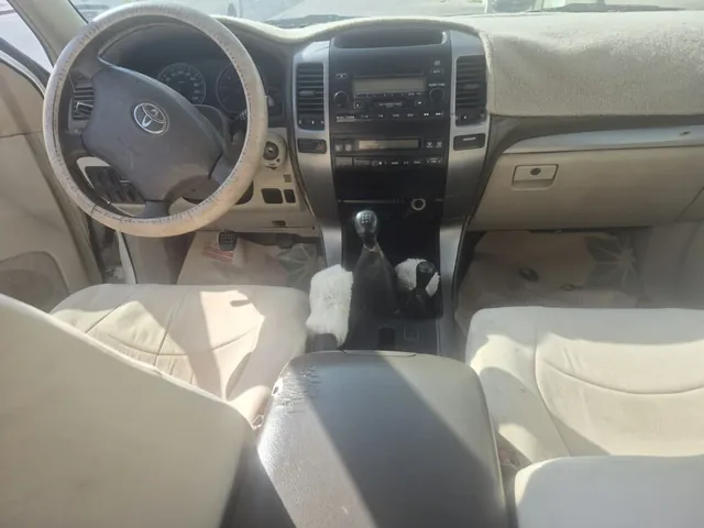 Photo of 2005 Toyota Land Cruiser Prado