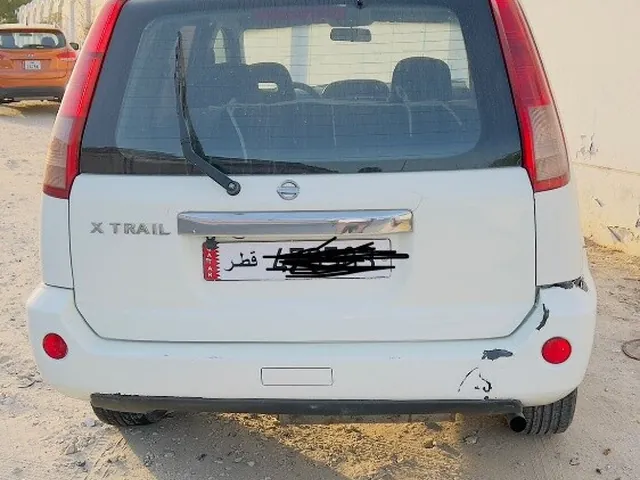 صورة 2012 نيسان اكس-تريل