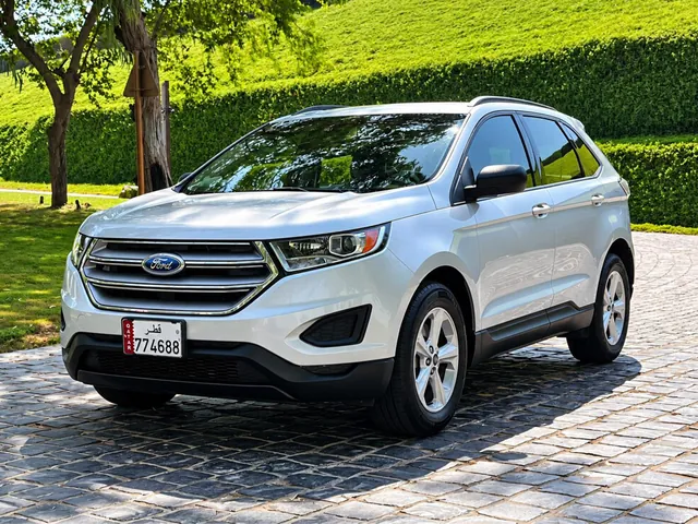 Photo of 2016 Ford Edge SE