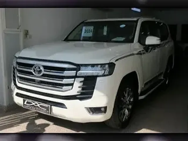 Photo of 2024 Toyota Land Cruiser GXR