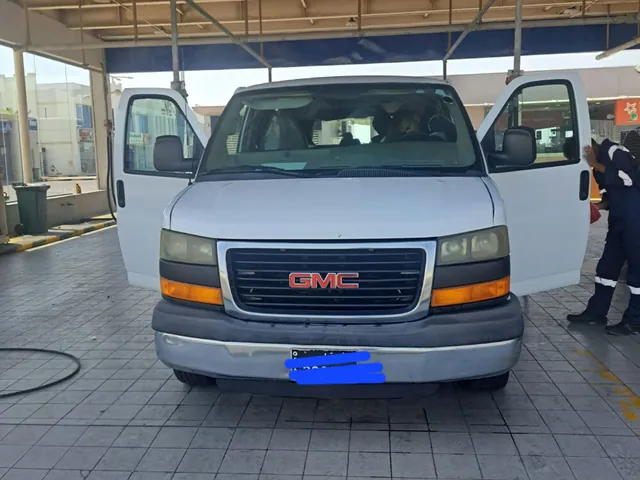 Photo of 2012 GMC Savana Explorer Limited SE
