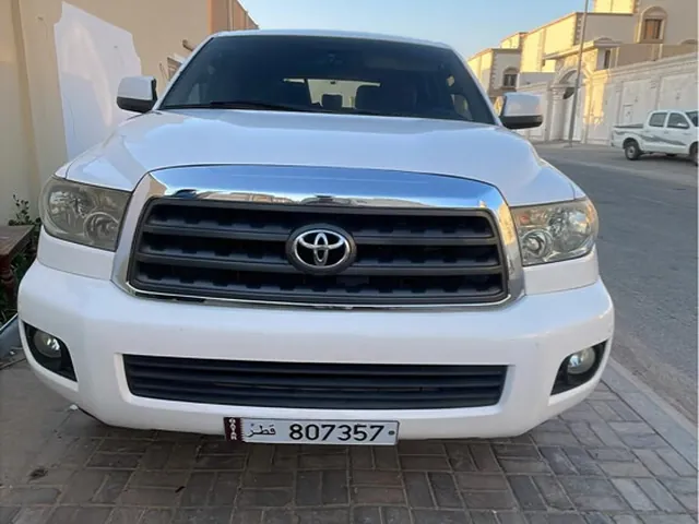 Photo of 2012 Toyota Sequoia
