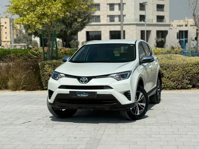 Photo of 2017 Toyota RAV4