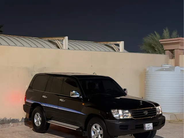 Photo of 1999 Toyota Land Cruiser GX