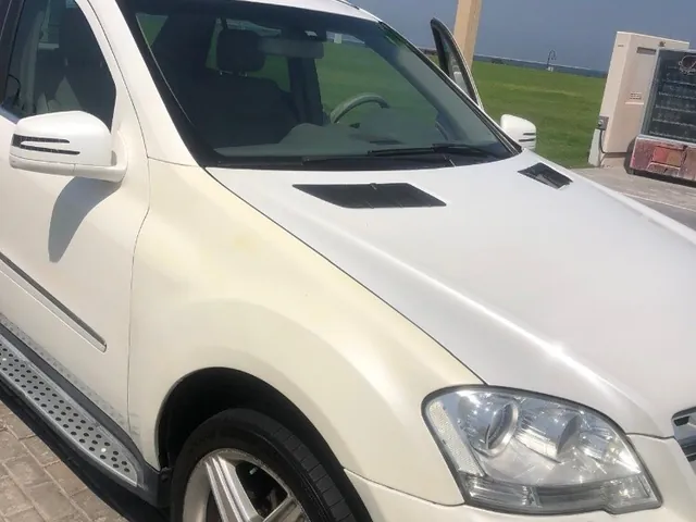 Photo of 2011 Mercedes-Benz M ML 350