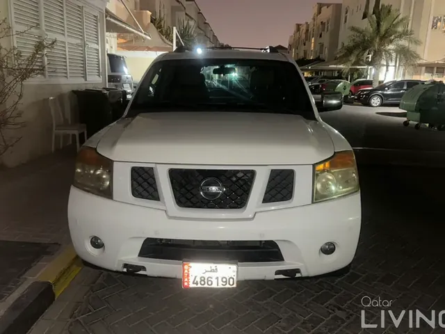 Photo of 2012 Nissan Armada SE