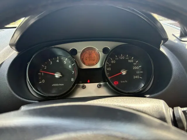 صورة 2008 نيسان قاشقاي SE