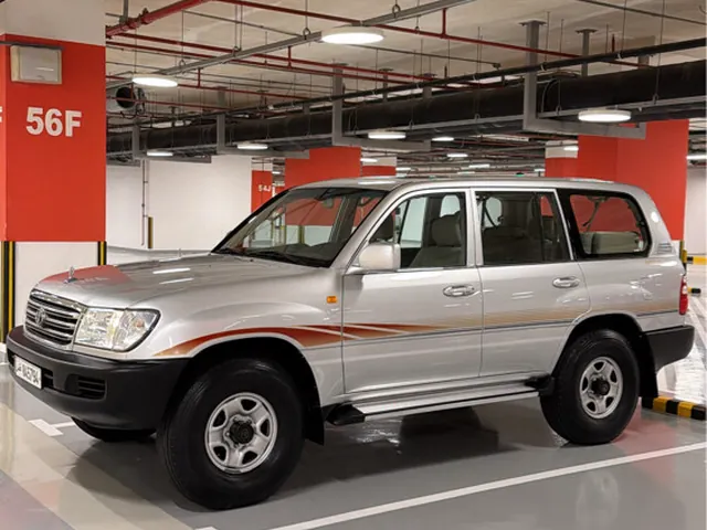 Photo of 2006 Toyota Land Cruiser GX