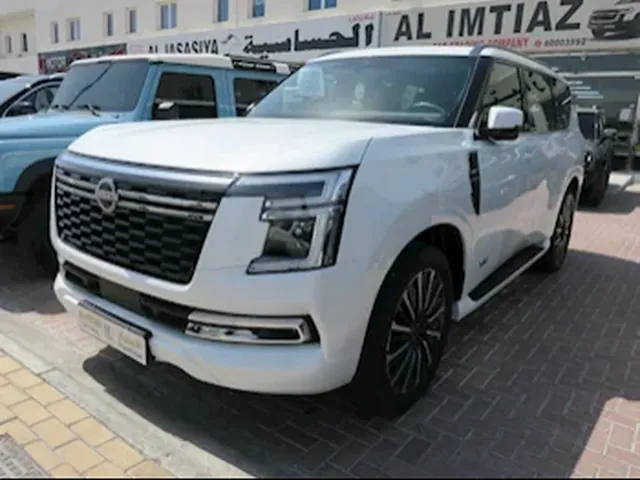 صورة 2025 نيسان باترول بلاتينيوم