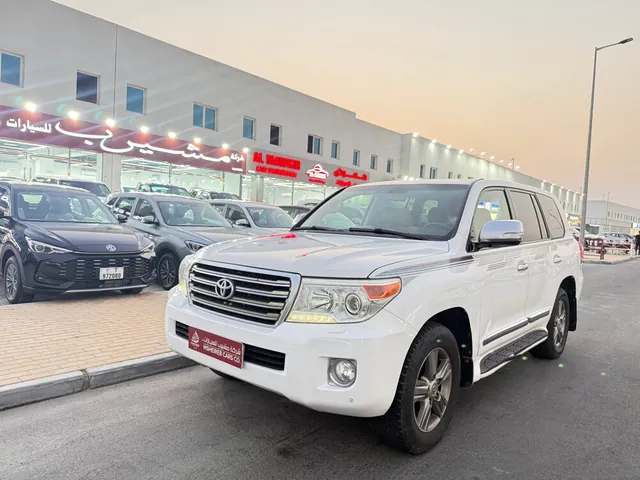 Photo of 2015 Toyota Land Cruiser GXR