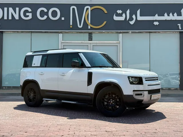 Photo of 2022 Land Rover Defender 110 HSE