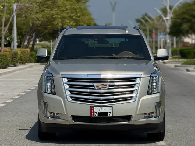 Photo of 2017 Cadillac Escalade Platinum